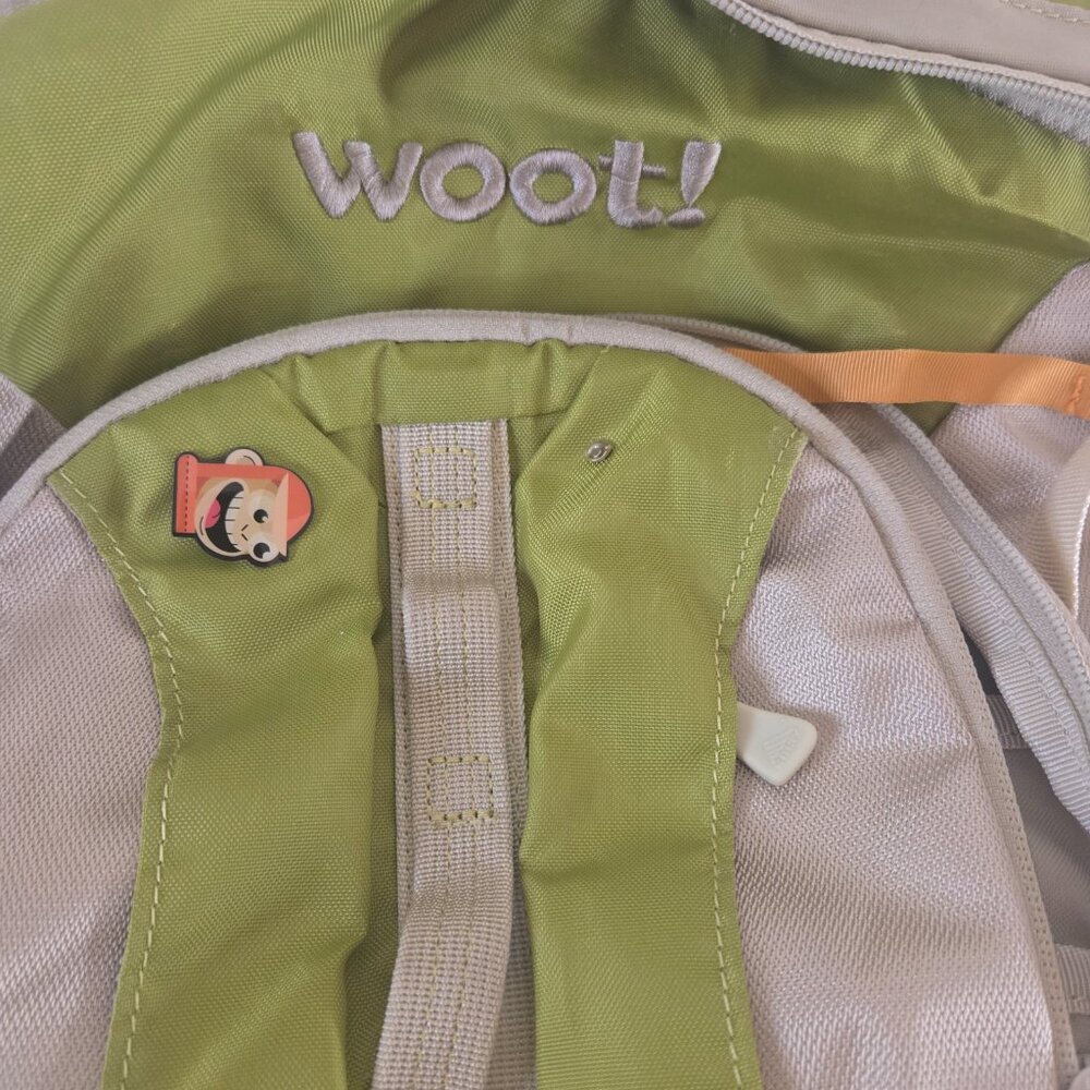 Kelty Kite Woot 25 Backpack Green and Tan Preowned